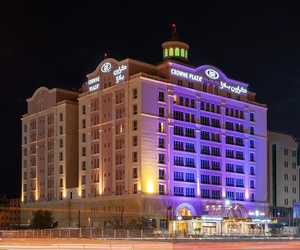 คราวน์ พลาซา อัล โคบาร์ Hotel อัลโคห์บาร์ ภายนอก รูปภาพ Crowne Plaza Hotel, Sharjah