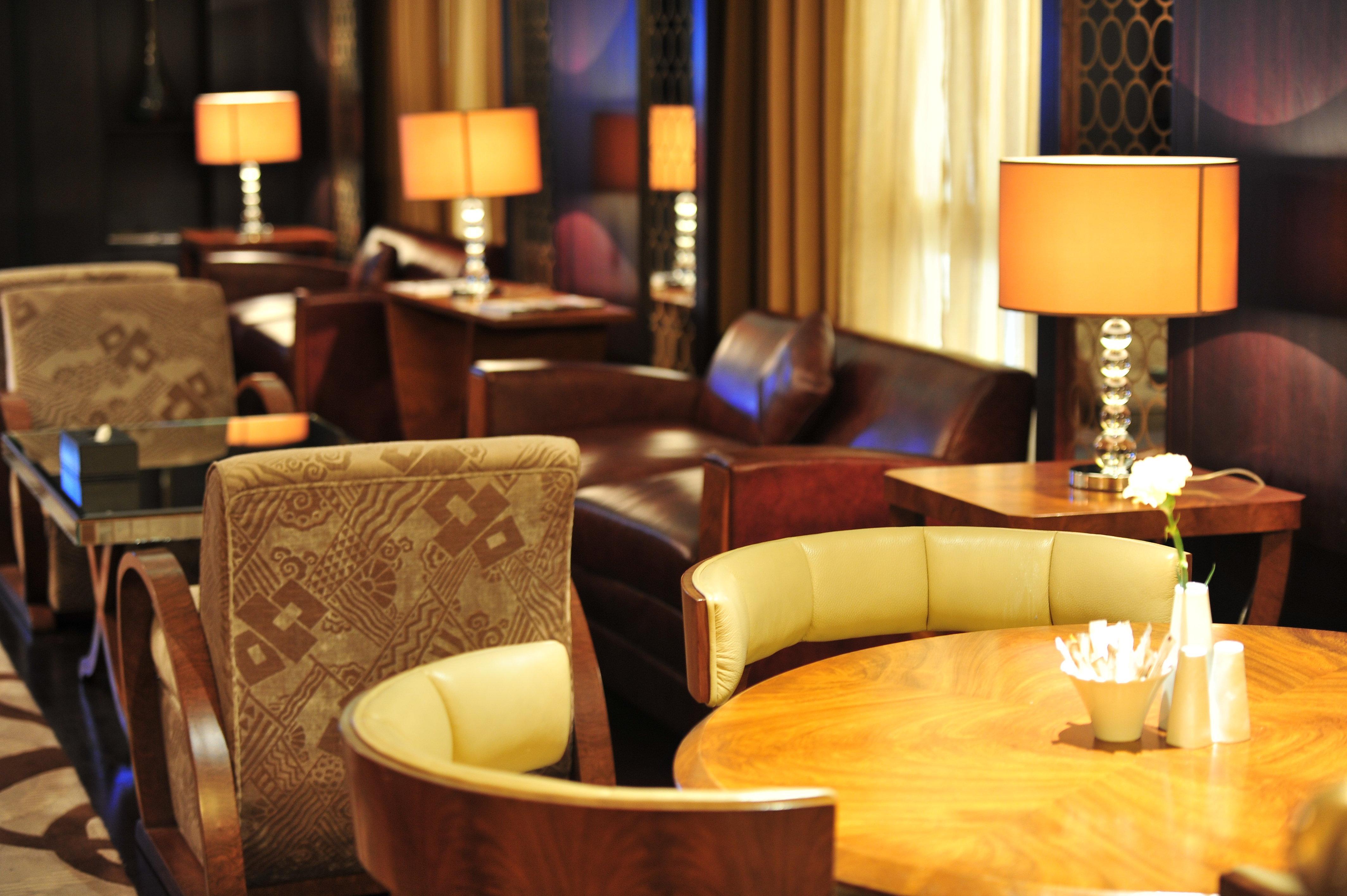 คราวน์ พลาซา อัล โคบาร์ Hotel อัลโคห์บาร์ ภายนอก รูปภาพ The lounge at the airport