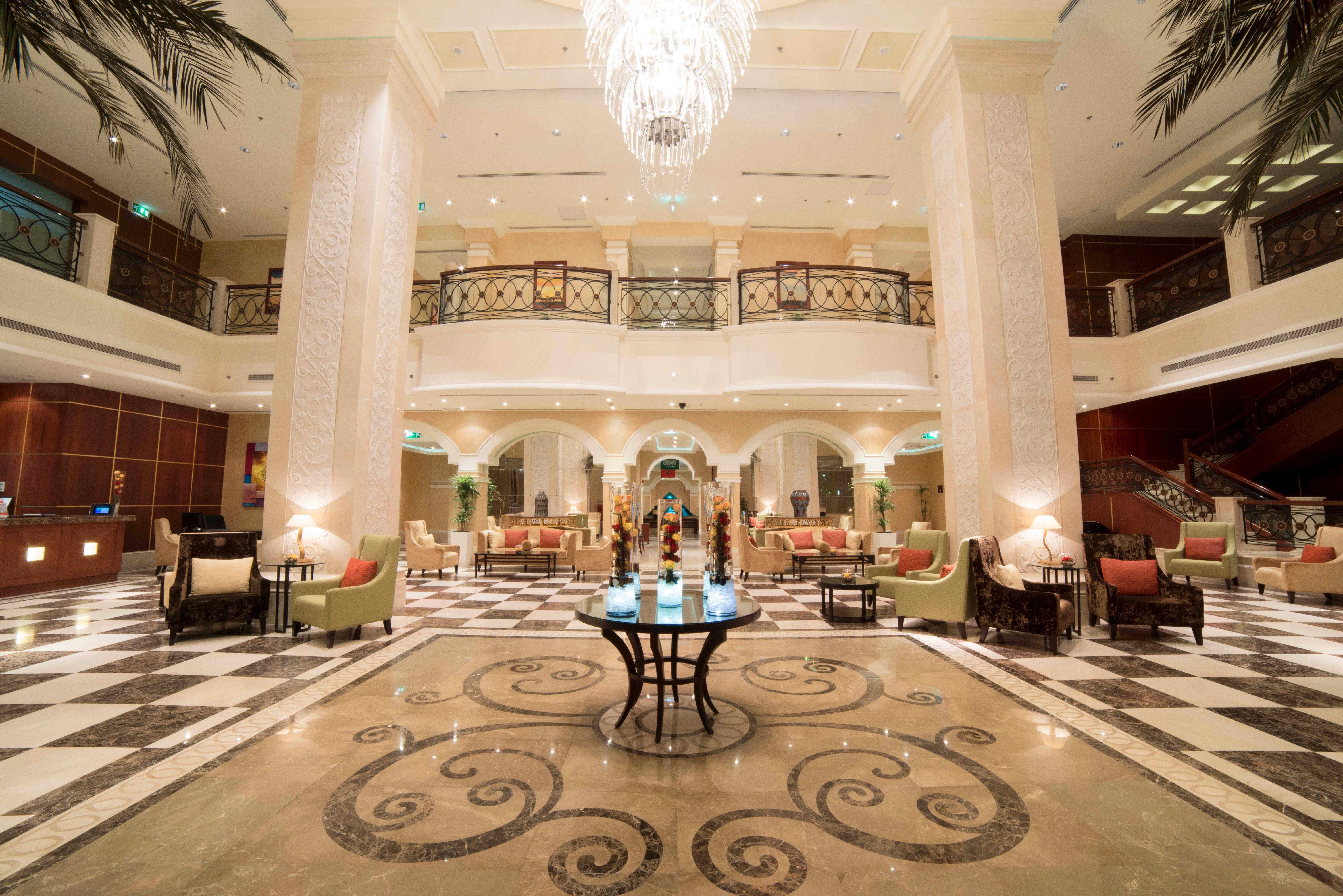 คราวน์ พลาซา อัล โคบาร์ Hotel อัลโคห์บาร์ ภายนอก รูปภาพ Lobby