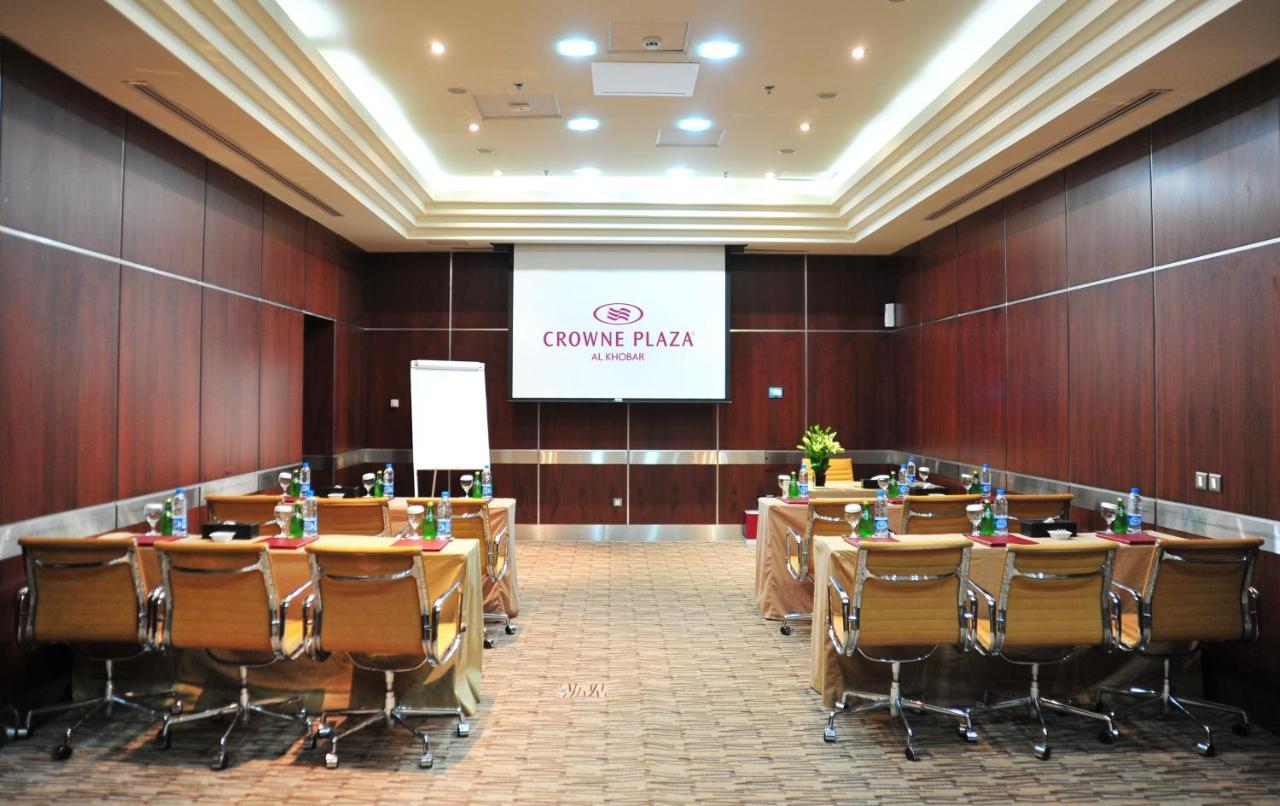 คราวน์ พลาซา อัล โคบาร์ Hotel อัลโคห์บาร์ ภายนอก รูปภาพ Meeting room
